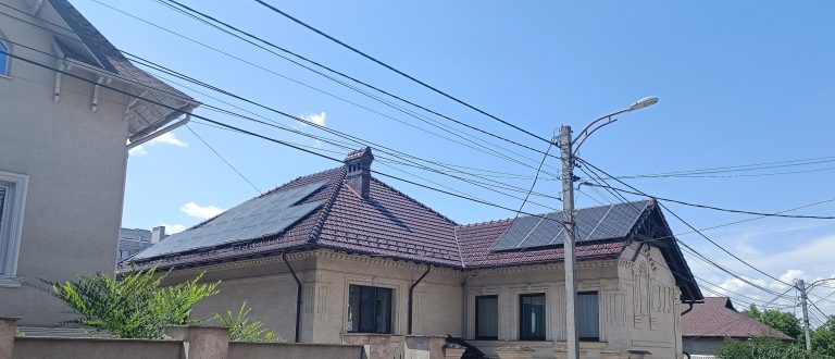 Sistem Fotovoltaic Rezidențial 12kW – Chișinău