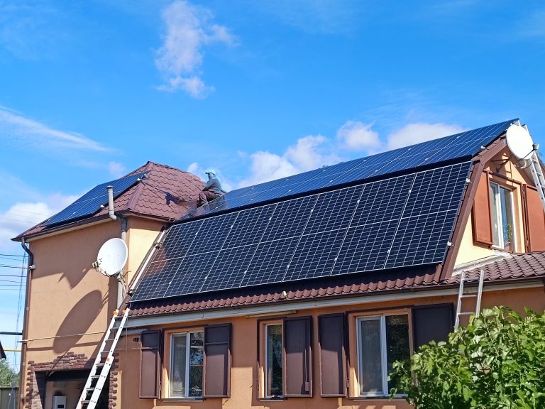 Sistem Fotovoltaic Rezidențial 8kW – Vatra, Chișinău
